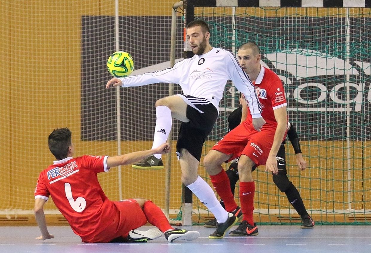 Um jogo com grandes momentos de futsal