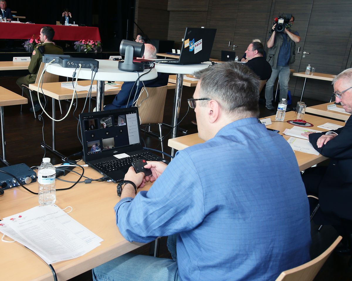 Es war ein spezieller Kongress, an dem die Verbandsvertreter auch digital teilnehmen konnten. Hier ist die technische Vorrichtung in Niederkerschen zu sehen.