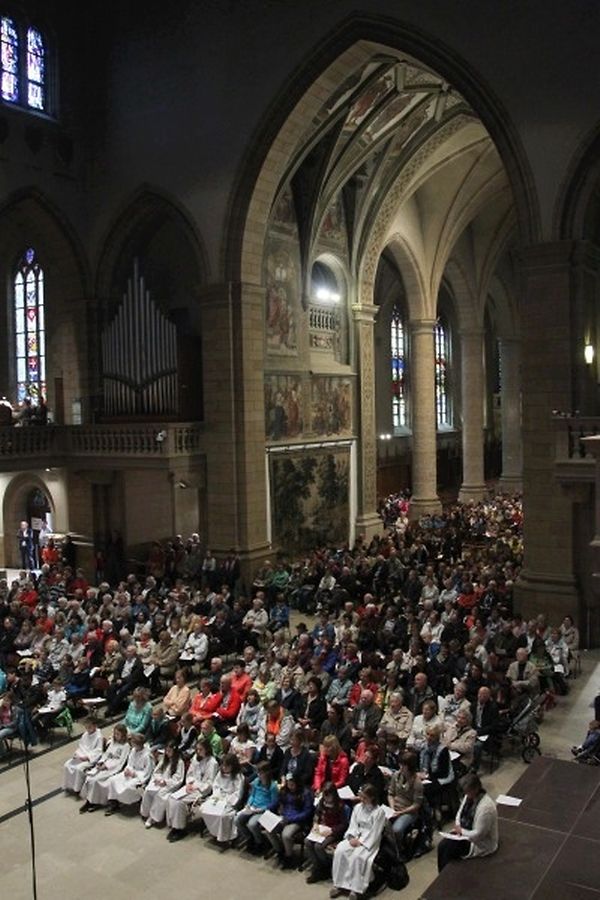 Messe für die Pfarrverbände Hesperingen, Bettemburg-Huncheringen, Roeserbann und Frisingen. 