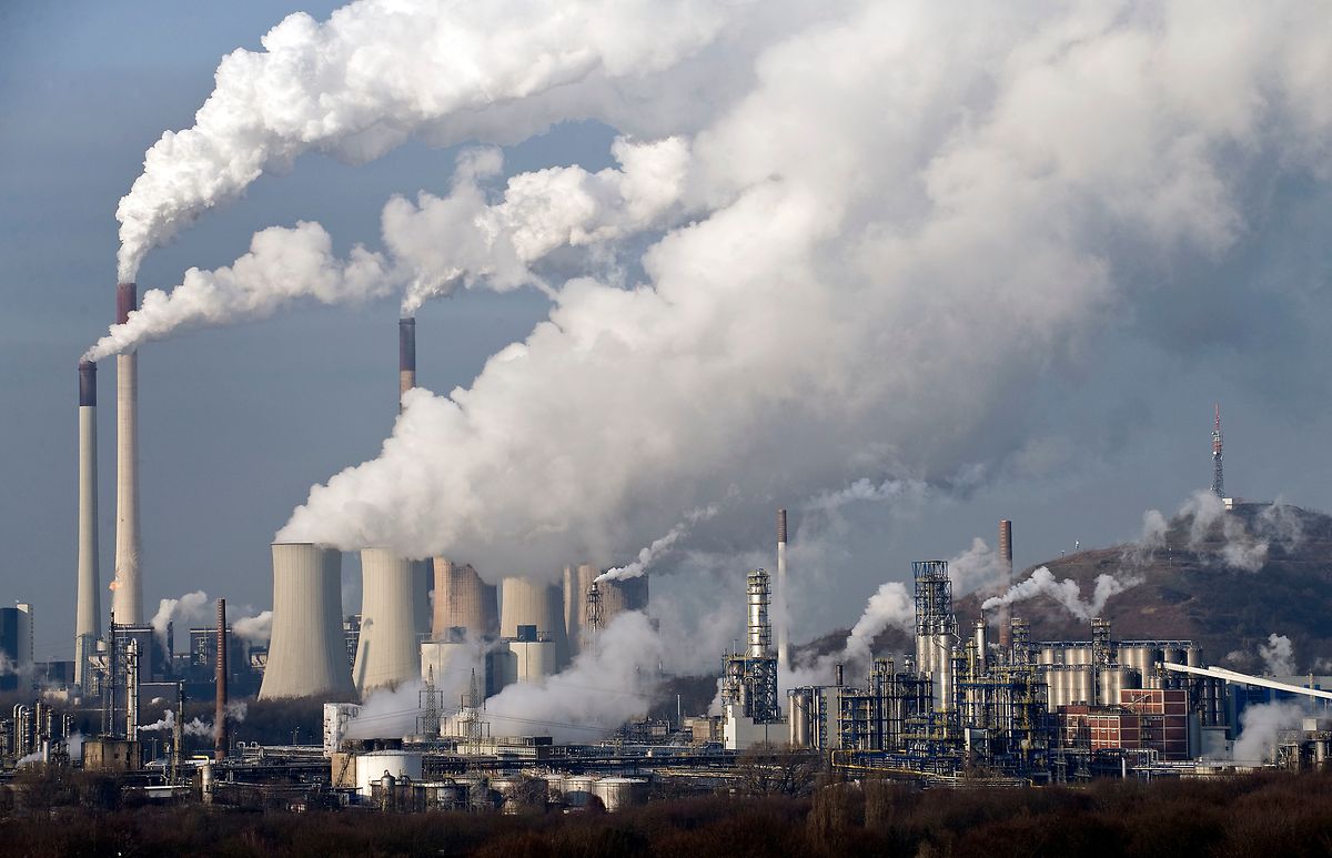 A coal-burning power plant in Gelsenkirchen, Germany Photo: AP