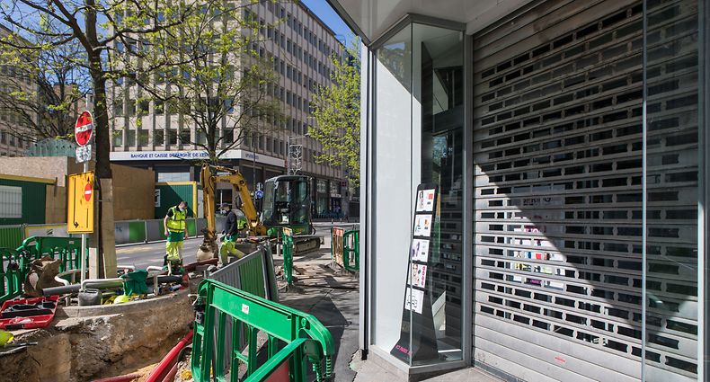 Baustelle Tram und geschlossene Geschäfter im Garer Viertel, Foto: Lex Kleren/Luxemburger Wort