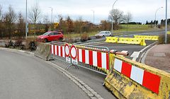 Seit Jahren ein Ärgernis: die gesperrte Auffahrt in Frisingen.