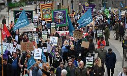 Demonstranten am Eröffnungstag des jährlichen Parteitags der Konservativen in Birmingham.