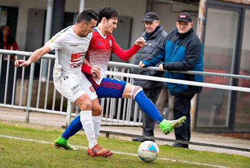 Le Swift arrive blindé, le Fola plus mesuré