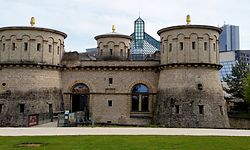 Ocasião única para visitar o Museu Dräi Eechelen e o vizinho Mudam. 