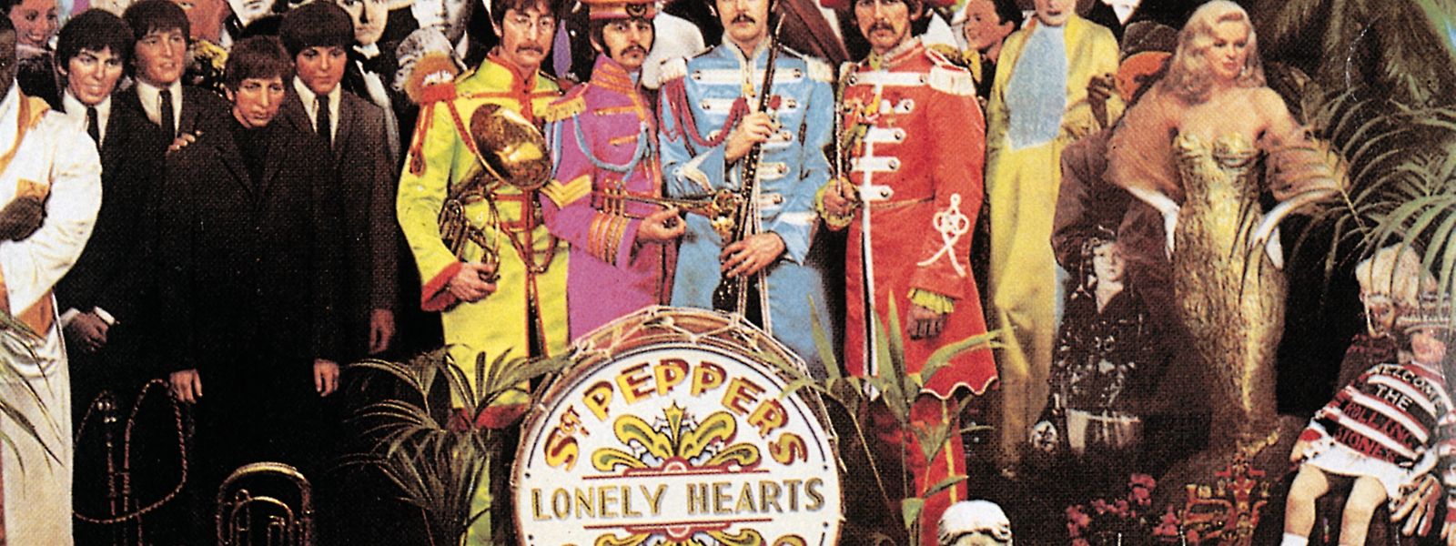 Die Beatles und ihre "Gäste" auf dem Plattencover von "Sgt. Peppers Lonely Hearts Club Band". 