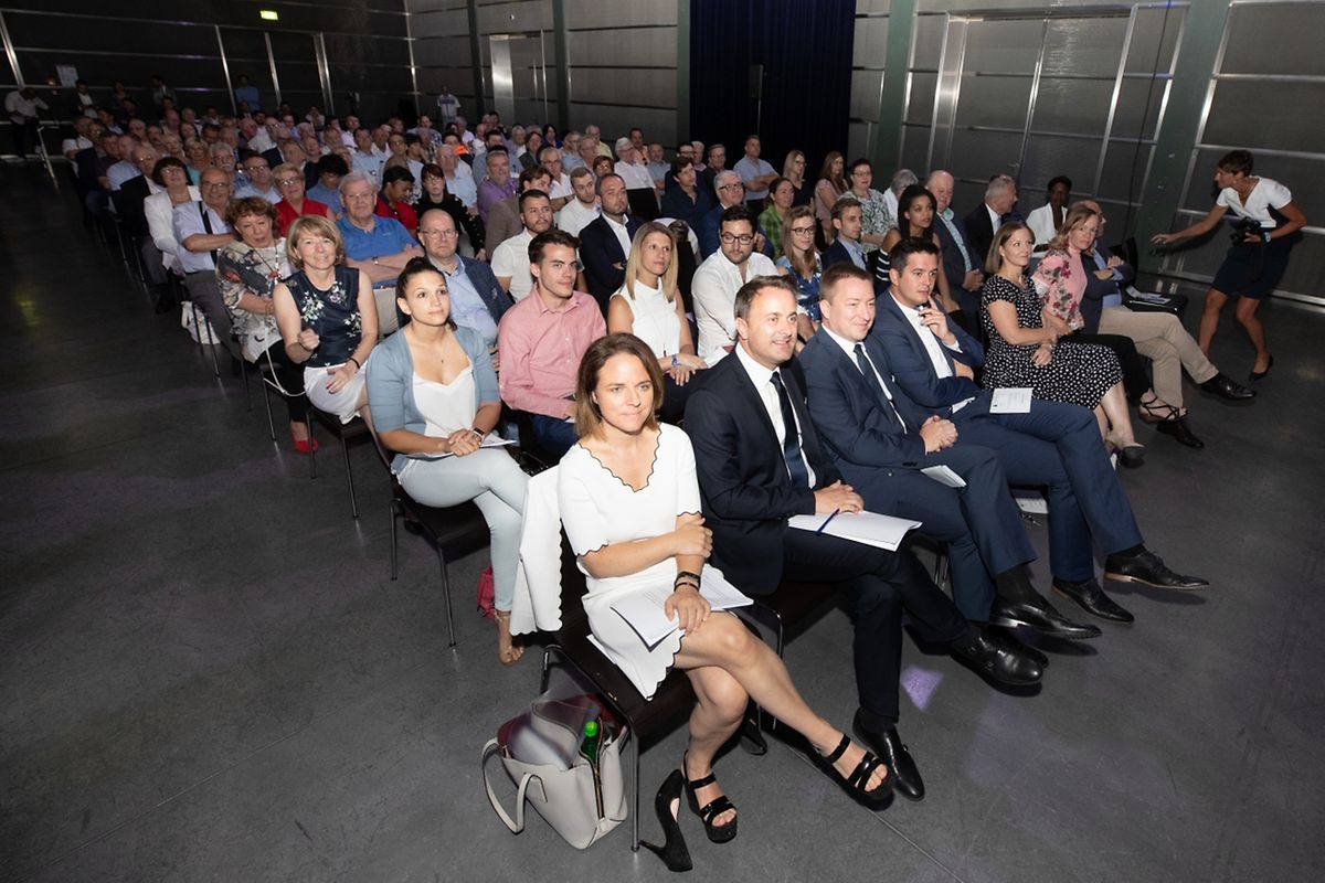 Trotz des schönen Wetters war der DP-Kongress zum Wahlprogramm am Sonntag sehr gut besucht. 