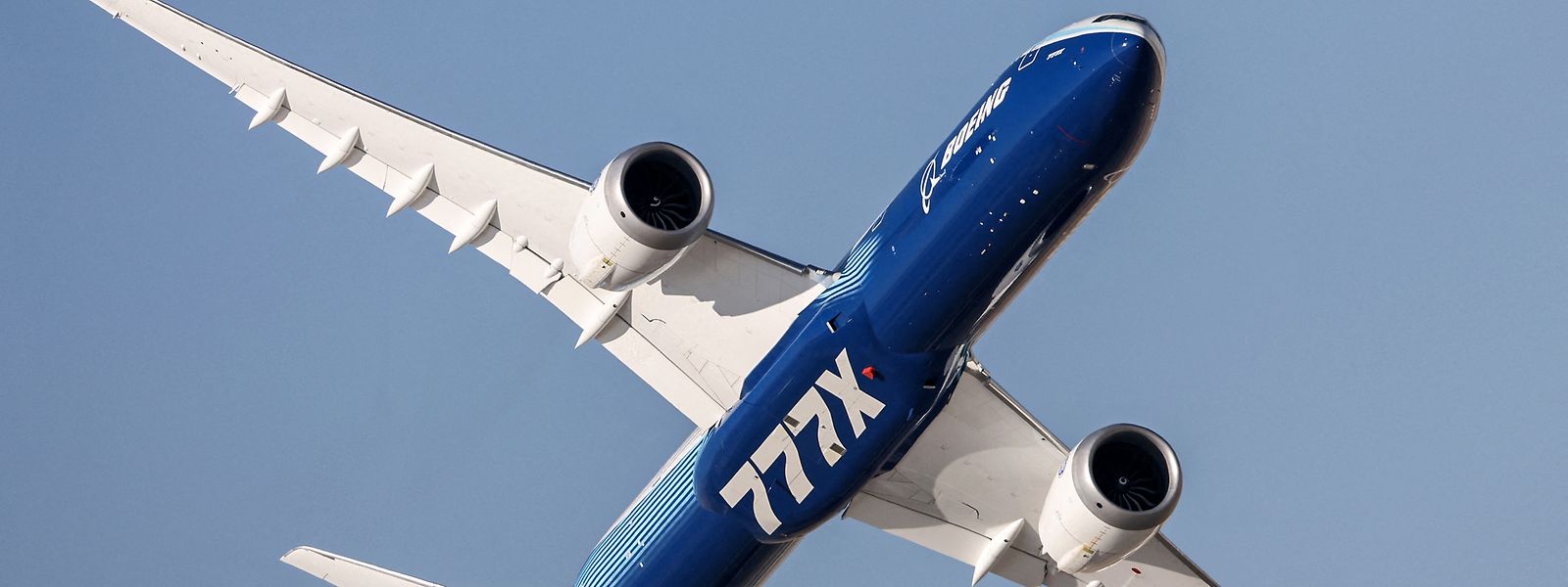 Große Boeing-Kunden wie Lufthansa und Emirates müssen noch länger auf ihre bestellten 777X-Maschinen warten.