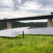 Fotovoltaikanlagen wie diese diesseits der Mosel gibt es in Luxemburg bisher nicht.