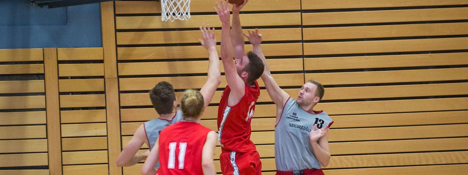 Basketball ist seit Jahrzehnten eine der Sportarten beim Tournoi de Noël.