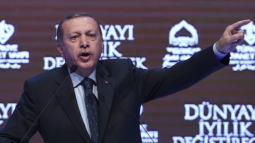 Der türkische Präsident Erdogan wettert gegen die Niederlande.