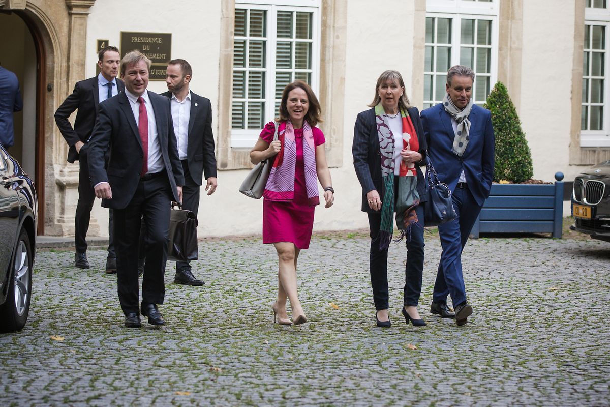 Die Vorbereitungen zu den Koalitionsverhandlungen haben begonnen.