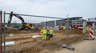 Lok , Sueden , BdT , Baustelle neue Tankstelle , Belval , hinter CFL Parking , Foto:Guy Jallay/Luxemburger Wort