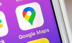 ARCHIV - Zum Themendienst-Bericht von Julian Hilgers vom 28. Mai 2020: Google Maps ist zumindest auf Android-Geräten der Quasi-Standard in Sachen Karten und Navigation. Foto: Catherine Waibel/dpa-tmn - Honorarfrei nur für Bezieher des dpa-Themendienstes +++ dpa-Themendienst +++