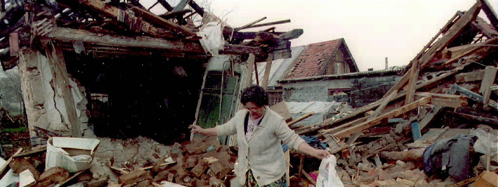 Bosniens Unfertiger Frieden Das Abkommen Von Dayton Wird 25 