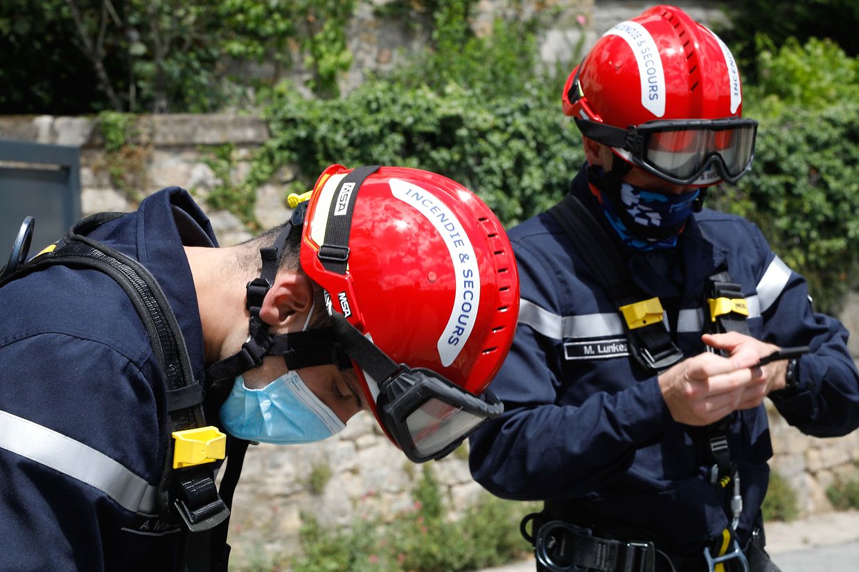 Lokales, Bockfiels, Bockfelsen, Examen, Prüfung, junge Feuerwehrleute lernen über Materialkentnis, Vorstieg und Absichern, Absturtzssicherung Foto: Anouk Antony/Luxemburger Wort