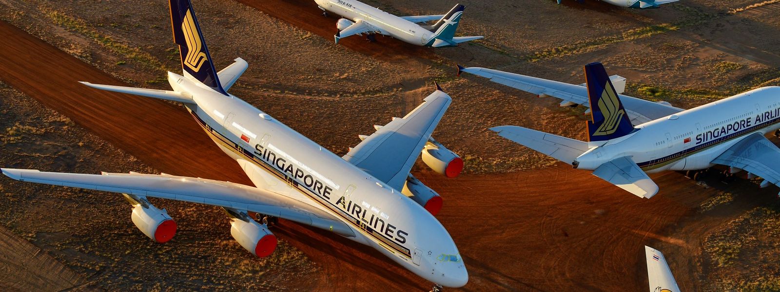 Derzeit bietet der Flughafen Alice Springs Platz für 30 teils nur temporär ausgemusterte Maschinen. Bald soll es sogar 70 Plätze geben.