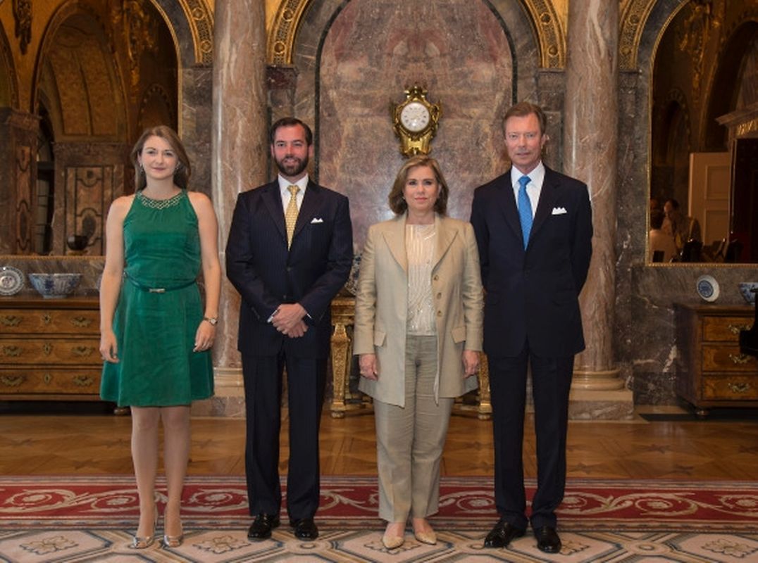 Garden Party der großherzoglichen Familie auf Schloss Berg.