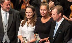 23.6.Nationalfeiertag 2018 / Offizieller Akt Philharmonie / Lebenretter wurden geehrt / Carole Gloden ,Lynn Harpes Foto:Guy Jallay