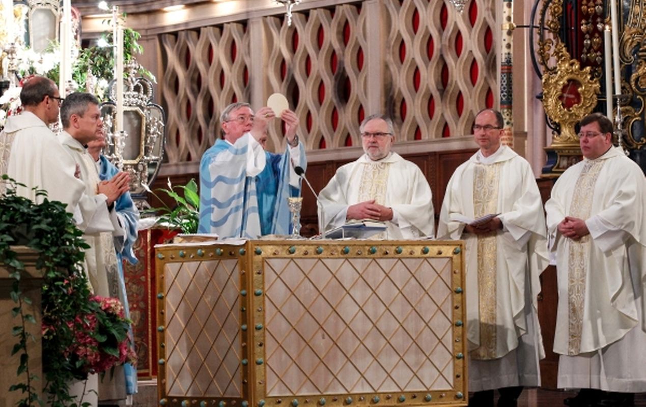 Messe für die Caritas