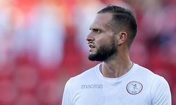 Maxime Chanot (Luxemburg #2) Portrait/ Fussball, Saison 201-2022, Länderspiel, Nationalmannschaft, WM-Qualifikation / 04.09.2021 /Luxemburg - Serbien (Luxembourg vs. Serbia) / Stadion Rajko Mitic (Marakana), Belgrad /Foto: Ben Majerus