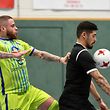 André Martins, FC Nordstad, en noir, et Bryan Freitas, Futsal US Esch / Foto: Stéphane Guillaume