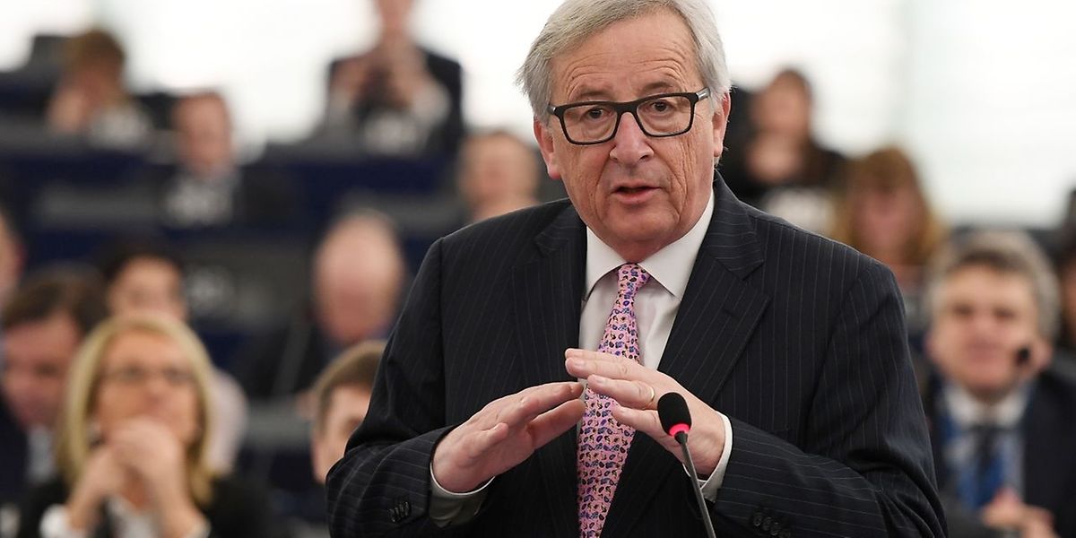 Jean-Claude Juncker: «Ce n'est pas l'UE qui se joint à la Turquie, c'est la Turquie qui se joint à l'UE».