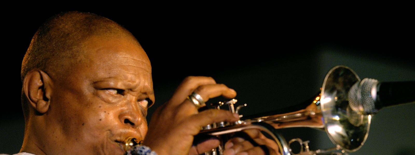Masekela galt als einer der Pioniere des Afro-Jazz. 