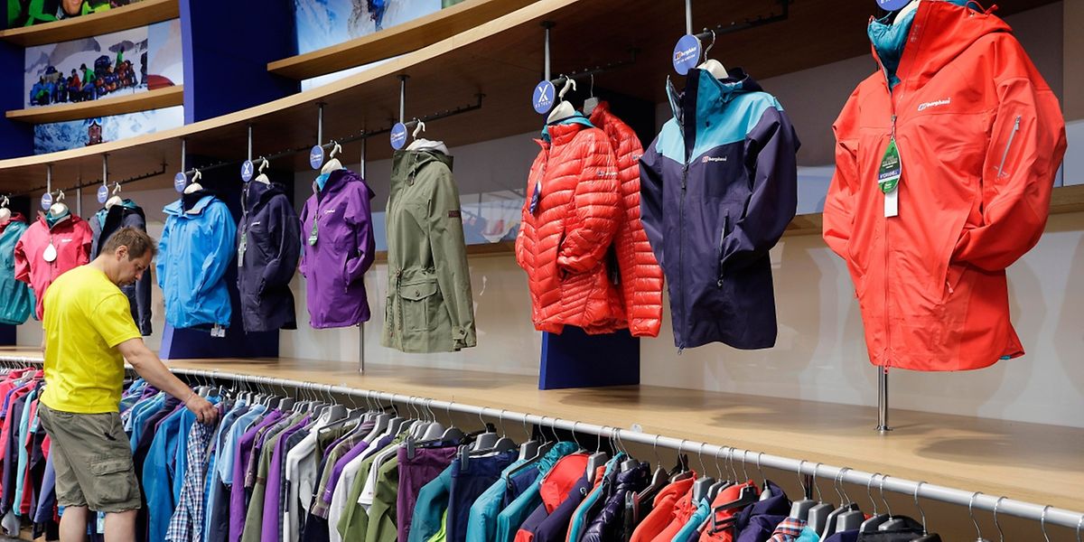 Outdoor Kleidung Gegen Schmutz Moskitos Und Regen