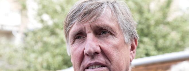 Die Gleise der alten Bahnlinie Kleinbettingen-Steinfort werden abgebaut. Das schmeckt dem Landesverband nicht. Seine Mitglieder wollen heute vor Ort protestieren. Minister Bausch erklärt, warum hier eine Zugverbindung seines Erachtens nach keinen Sinn ergibt.