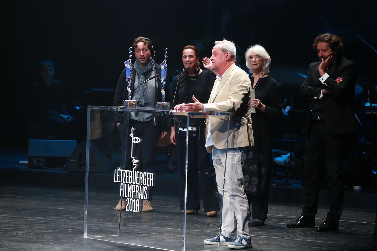 In der neugeschaffenen Kategorie TV-Produktionen und neue Medien gewann die Serie „Bad Banks“ von Christian Schwochow  den "Filmpräis". Produzent Nicolas Steil (Iris Productions) nahm den Preis entgegen.