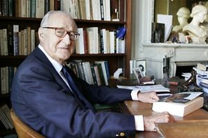 'écrivain, biographe et académicien Alain Decaux est décédé dimanche à l'Hôpital Georges-Pompidou à Paris, à l'âge de 90 ans
