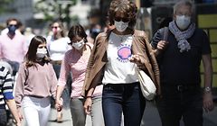 Lokales, Das Leben ist zurückgekehrt, Schutzmask, Mundschutz, Luxembourg stadt, foto: Chris Karaba/Luxemburger Wort