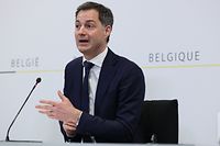 Belgium's Prime Minister Alexander De Croo speaks during a press conference of the Federal Government on the situation in Ukraine following Russia's invasion on March 1, 2022 in Brussels. (Photo by BENOIT DOPPAGNE / BELGA / AFP) / Belgium OUT