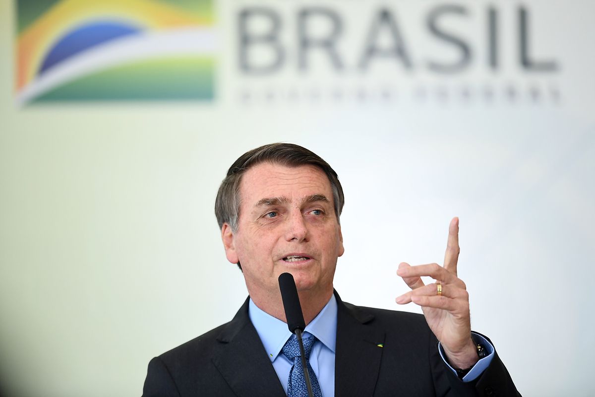 Au cœur de la tempête après ses déclarations polémiques de la veille, Jair Bolsonaro a enfoncé le clou au sujet des «incendies criminels». 