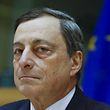 O presidente o Banco Central Europeu, Mario Draghi, espera para ver o impacto que as medidas anunciadas em Março terão na eocnomia
