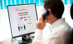 Corona-Virus, Allgemeinarzt Patrice Anton aus Rümelingen berät seine Patienten online über die CNS Onlinekonsultation, E-Consult, Telekonsultation, médecin, téléconsultation, Foto: Guy Wolff/Luxemburger Wort