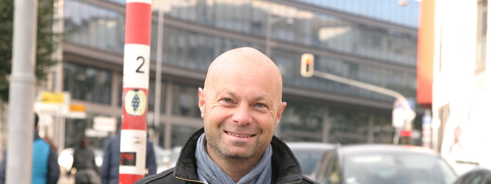 Olivier Razemon: «Les employeurs sont très contents -en tout cas quand ils réfléchissent sur le sujet- parce que les salariés à vélo ont une plus grande fraîcheur quand ils arrivent le matin».