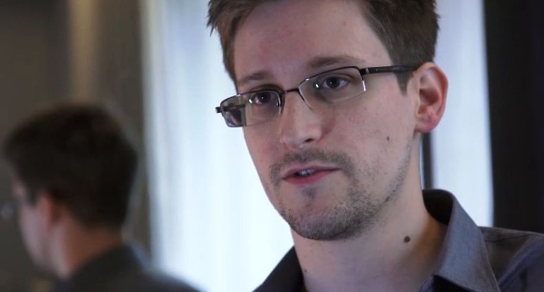 In den USA wurde Snowden der Spionage und des Diebstahls von Staatseigentum beschuldigt. 