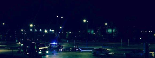 "Kommando Kreidistan" nennt sich die Gruppe von jungen Leuten. Von ihr stammt dieses Foto, das die Feuerwehr beim Entfernen des Graffitis zeigt.