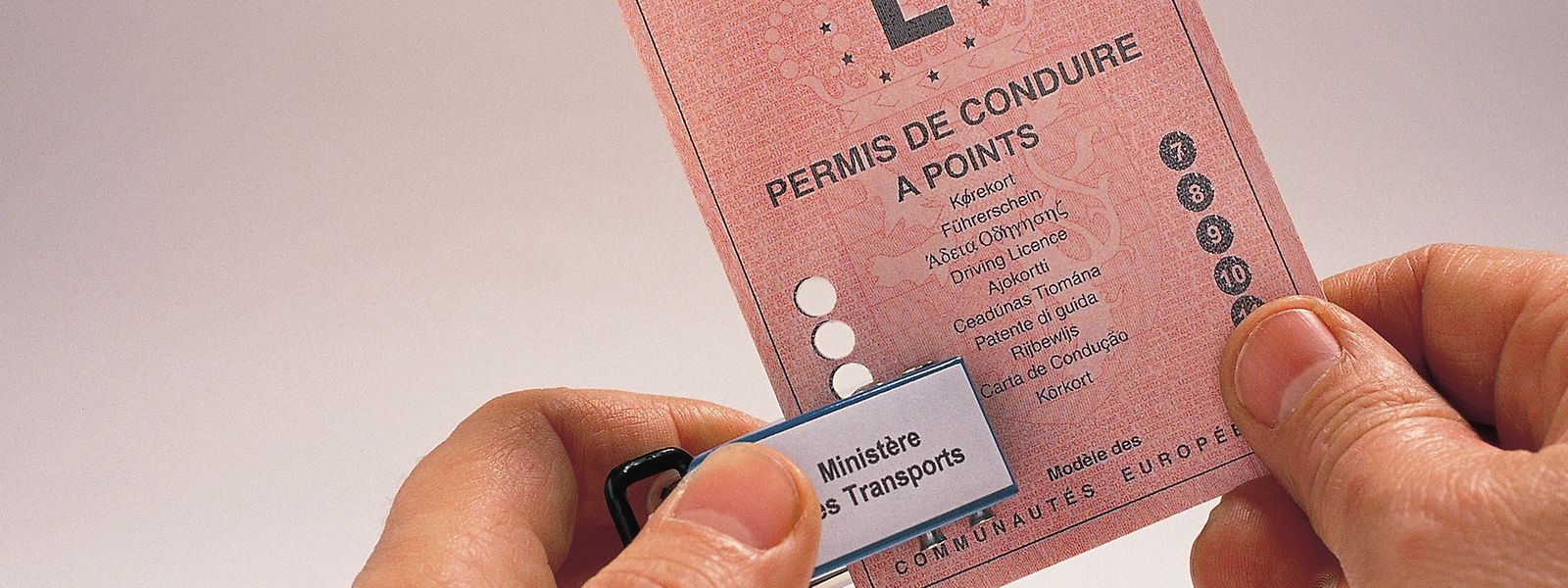 Ein Verstoß, der in der Punktetabelle festgehalten ist, kostet mindestens zwei Punkte. 