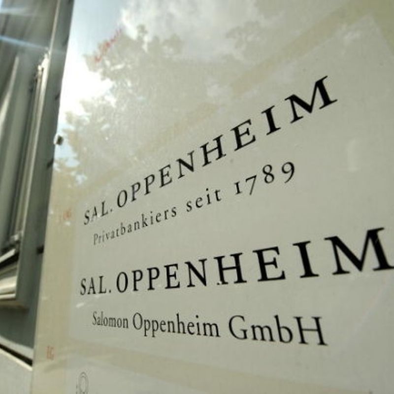 Kauf Der Privatbank Sal Oppenheim Abgeschlossen