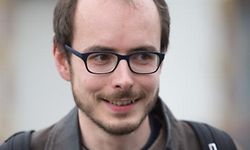 Von der luxemburgischen Justiz angeklagt, vom Europaparlament nominiert: Antoine Deltour 