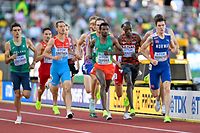 EUGENE, OREGON - JULY 17: Andrew Coscoran of Ireland, Charles Grethen of Luxembourg, Samuel Tefera of Ethiopia, Timothy Cheruiyot of Kenya, Jacob Ingbrigtsen of Norway competes in the Men's 1500 metres during the World Athletics Championships on July 17, 2022 in Eugene, Oregon. (Photo by Andy Astfalck/BSR Agency/Getty Images) Atletiekunie