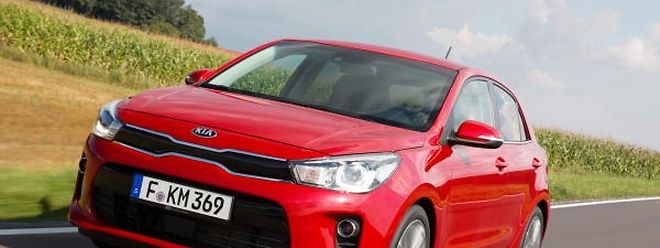 Im umkämpften B-Segment trumpft der neue fünftürige Kia Rio mit sportlichem Charakter in Aussehen und Leistung sowie mit mehr Platz im stilvollen Interieur auf. 