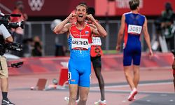 Charles Grethen / 1500m Herren Halbfinale, Leichtathletik, Olympia, The New National Stadium / 05.08.2021 / Olympische Spiele 2020 / Tokio 2020 / Foto: Yann Hellers