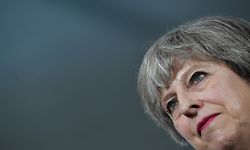 Britain's Prime Minister Theresa May delivers a speech during an election campaign visit to Langton Rugby Club in Stoke-on-Trent, June 6, 2017. REUTERS/Ben Stansall/Pool
