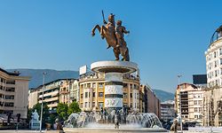 Seit dem "Nein" aus Paris sind die pro-eurpäischen Politiker in Skopje verzweifelt. 