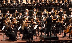 Choeur de Chambre de Luxembourg: Carmina Burana et Ouverture 1812 de Tchaikovsky / Philharmonie / Kirchberg / Luxemburg / 09.12.2017 / Foto: Ralph Hermes / Imagify