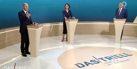 Ihr Kanzler-Favorit für Deutschland? - Vimarsana News